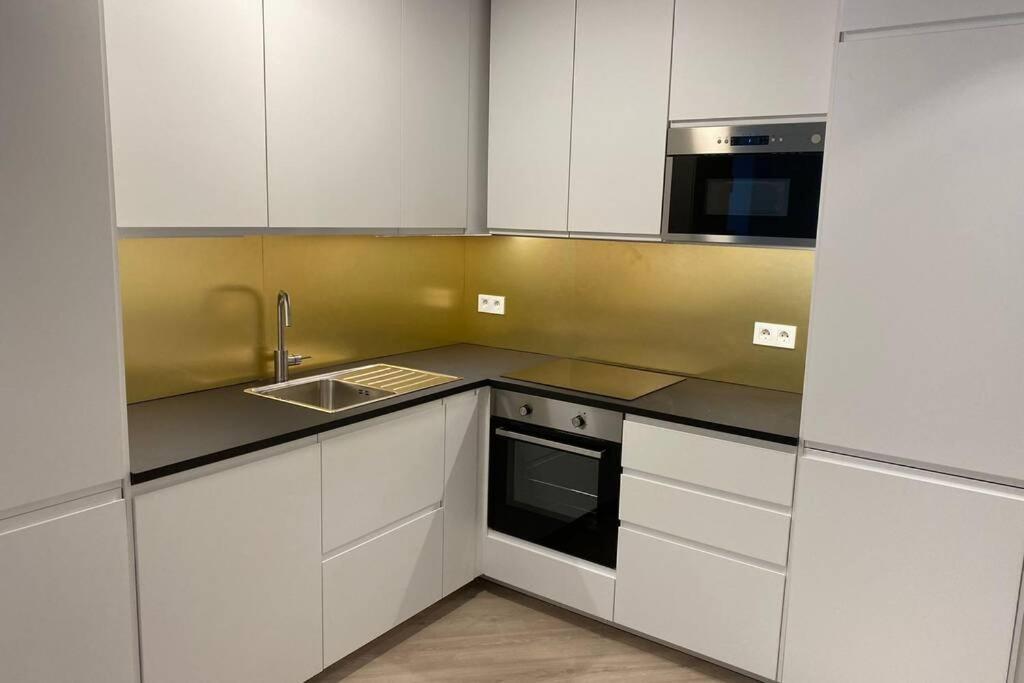 Nuevo Apartamento Lujo Playa Malagueta-Centro Málaga Exterior foto